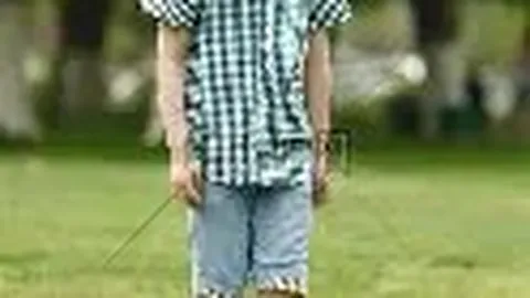 丹-伯恩：伊萨克赞誉助力夺冠，展望未来信心满满