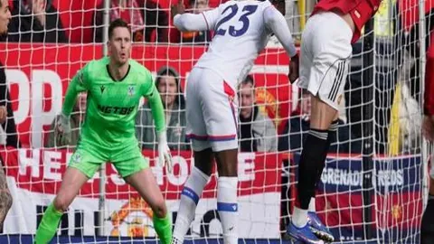 切尔西与曼联第13轮战平：桑乔进球，若日尼奥失误献点+点球决胜负